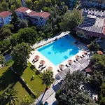 The Small Village Hotel 4*