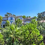 The Small Village Hotel Mastihari