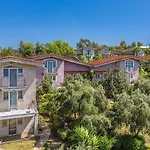 Hotel The Small Village 4*