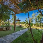 Hotel The Small Village 4*