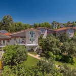 The Small Village Hotel 4*