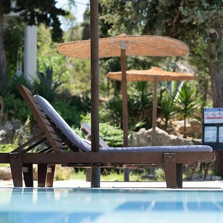 Hotell The Small Village