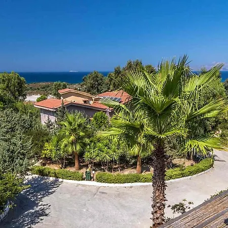 The Small Village 4*