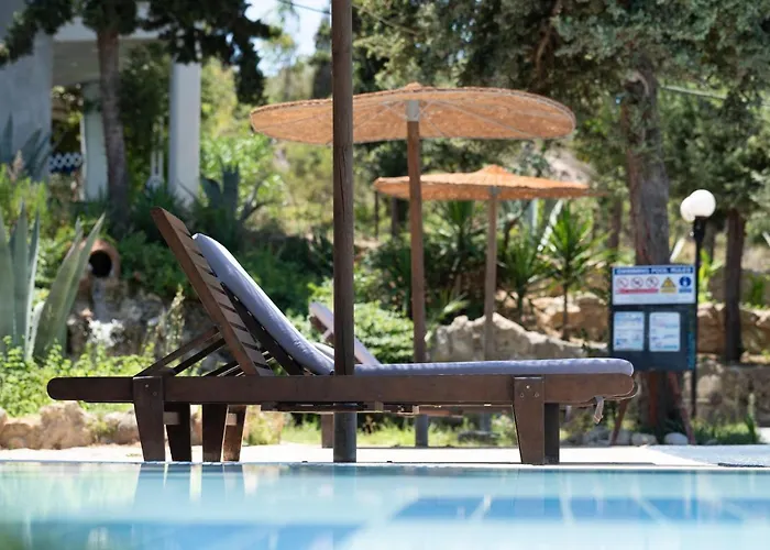 Hotell The Small Village