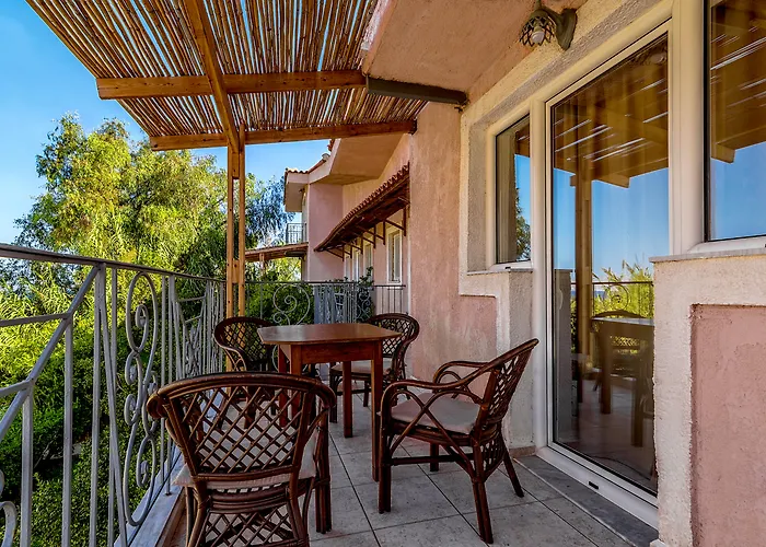 The Small Village Ξενοδοχείο Μαστιχάρι