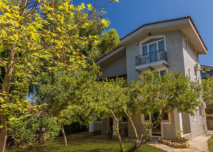 The Small Village 4*