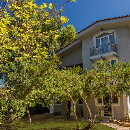 The Small Village 4*